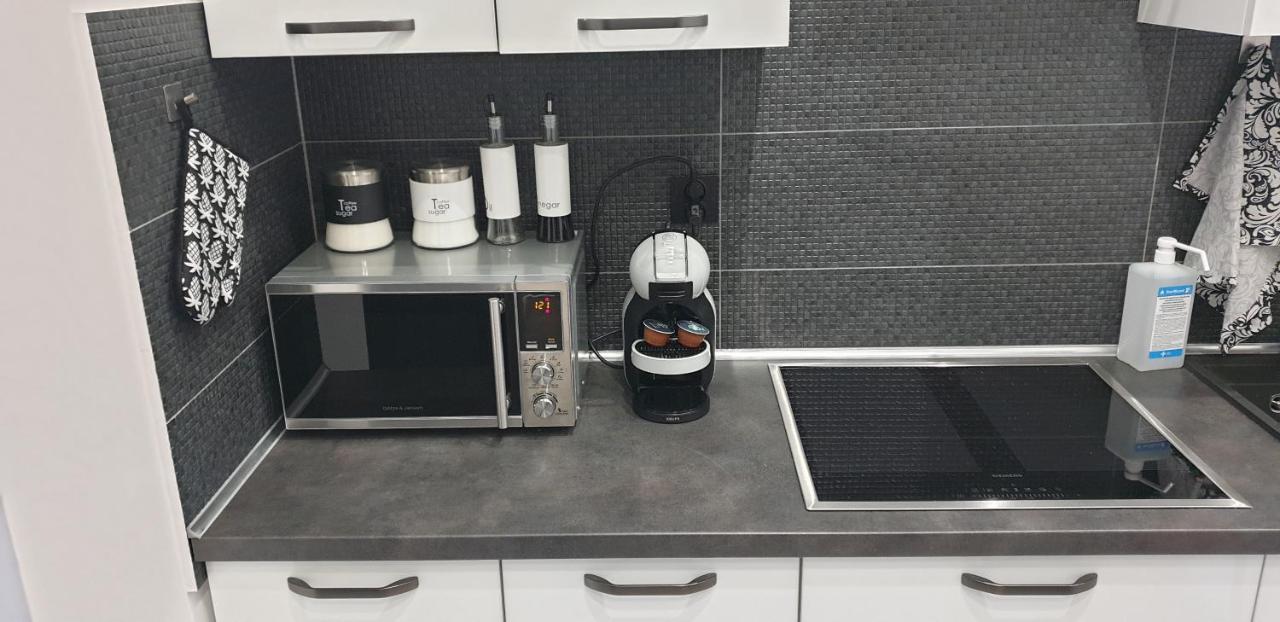 Apartamenty Rynek R Przemysl Ngoại thất bức ảnh